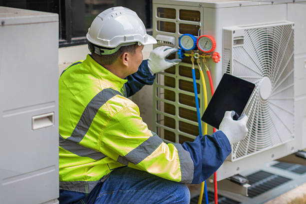 Professional Hvac technician working in Dixon, IL
